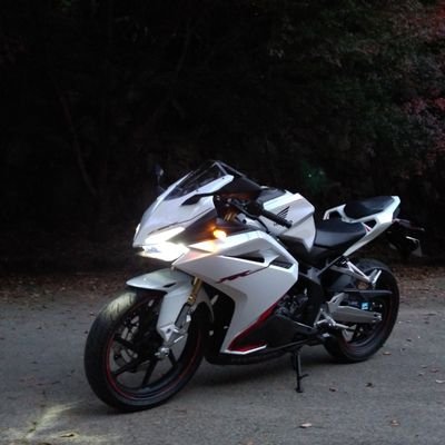 うさかに@CBR250RR